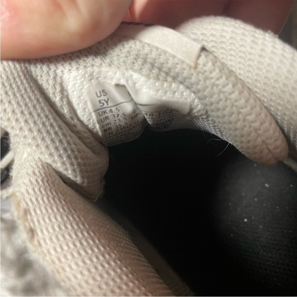 Nike Dunk White Leather Low Top Sneakers - Picture 7 of 7